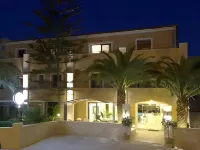 La Stella Suites
