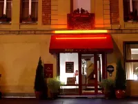Le Pélican Hôtels à proximité de : Relais de la Poste aux Chevaux de Launois-sur-Vence