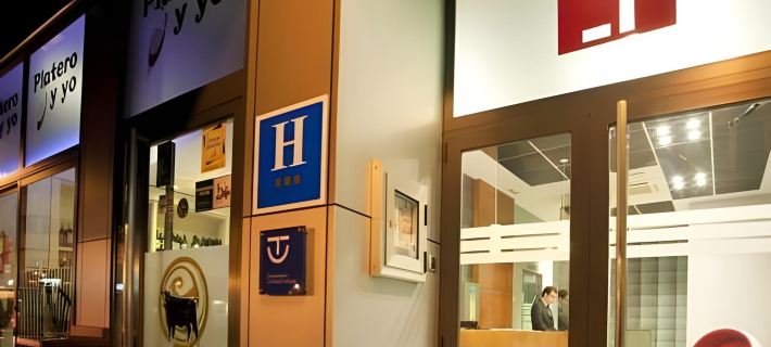 Hotel Longoria Plaza by Pandorahoteles Hotels in Oviedo