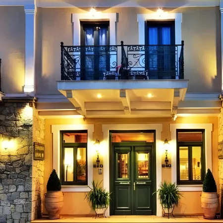 Artemis Hotel