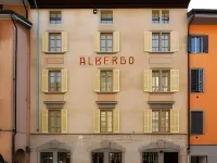 Petronilla - Hotel in Bergamo Hotels in Бергамо