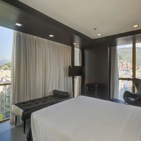 Rio Design Copacabana Hotel Отели рядом с достопримечательностью «Пляж Арпоадор»
