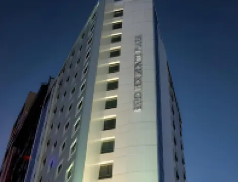 貝洛奧裏藏特廣場酒店 酒店