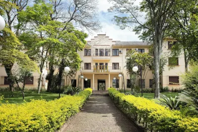 Hotel Dom Rafael Business Hotels near Barragem do Vacacaí-Mirim