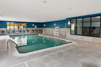 Hampton Inn Bridgeport/Clarksburg - Swimmingpools