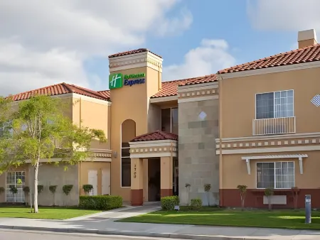 Holiday Inn Express & Suites Santa Clara