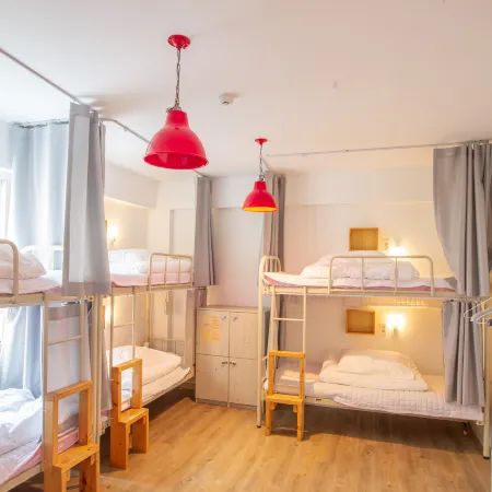 Sum Guesthouse Jeju Airport Branch Отели рядом с достопримечательностью «Храм Самсонхёль»