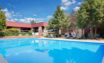 Travelodge by Wyndham Houston Hobby Airport