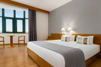 Tryp by Wyndham Montijo Parque Hotel Hotel a Alcochete