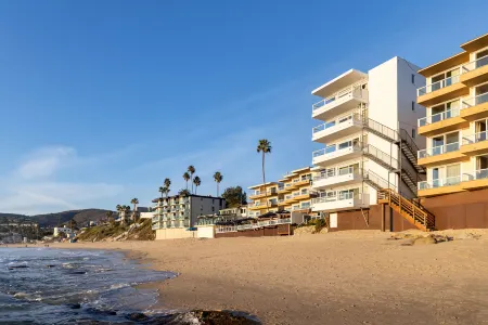 Pacific Edge Hotel on Laguna Beach Отели рядом с достопримечательностью «Laguna Beach Cliff Hike»