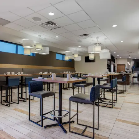 Best Western Plus Sawridge Suites