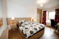 St Angela's Lakeside Aparthotel Sala Hotels near Streedagh Beach