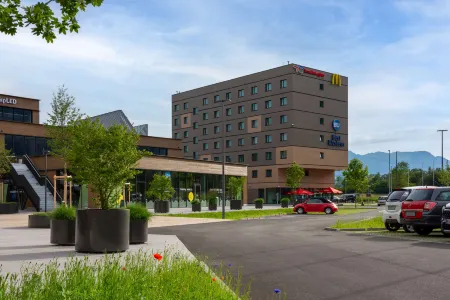 Best Western Hotel Kiefersfelden Отели в г. Sachrang