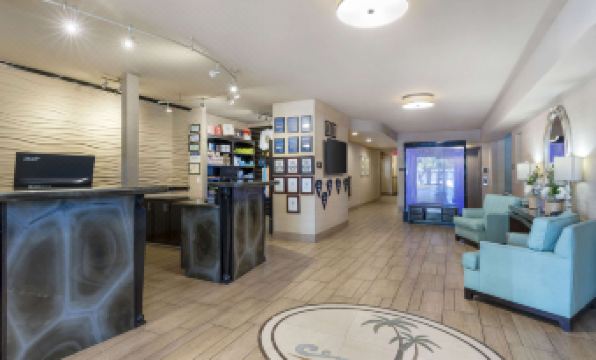 Best Western Plus Oceanside Palms