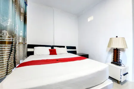 RedDoorz @ Permata Hijau Batu Aji Отели в г. Sagulung