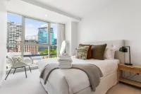 Urban Escape: Prime Location  호텔