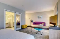 Hampton Inn & Suites Boston/Stoughton, Ma