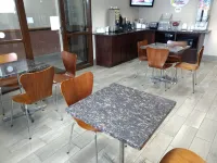 Super 8 by Wyndham Madison