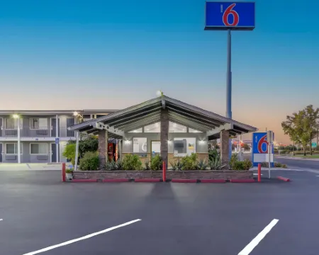Motel 6 Willows, CA Hotels in Willows