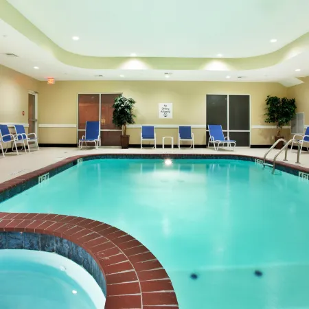 Holiday Inn Express EUNICE by IHG