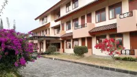 Grha Kasih Hotels in Cisarua
