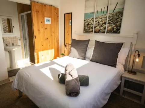 25 on Main Struisbaai - Economy Appartment