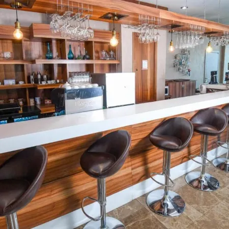 Avenue Hotel Baku Отели рядом с достопримечательностью «Станция метро Короглу»