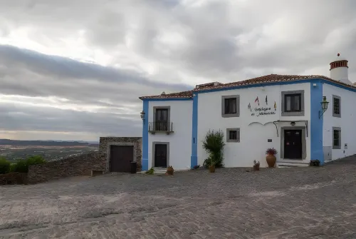 Estalagem de Monsaraz Hotels in Mourão
