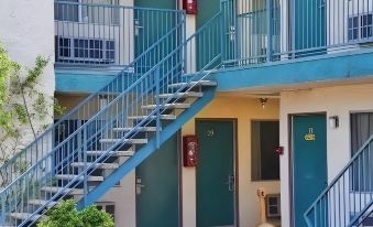 Motel 6 Tustin, CA – Orange County