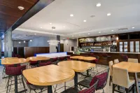 長島艾斯利普/法院大樓萬怡酒店 - 早餐