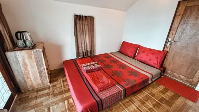 SEROJA Villa and Camping Ground Hotel dekat Bukit Anak Dara