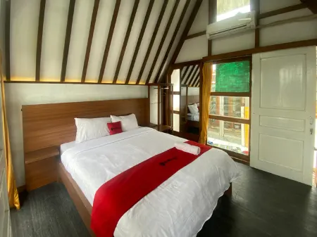 RedDoorz @ Gentan Raya