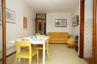 Flat near the beach and Faro Rosso in Lignano
