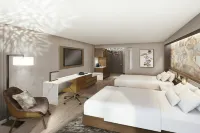 The Westin Flushing LaGuardia Airport Các khách sạn gần CUNY Assistive Technology Services