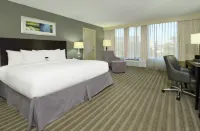 DoubleTree by Hilton Hotel Newark فنادق في Newark