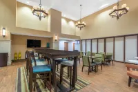 Hampton Inn & Suites Albany-Airport - breakfast