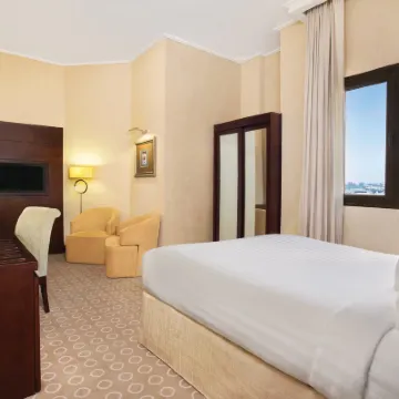 DoubleTree by Hilton Dhahran Hotels near Al Rashid Mall