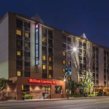 Hilton Garden Inn Los Angeles / Hollywood Отели рядом с достопримечательностью «Улица Сансет-стрип»