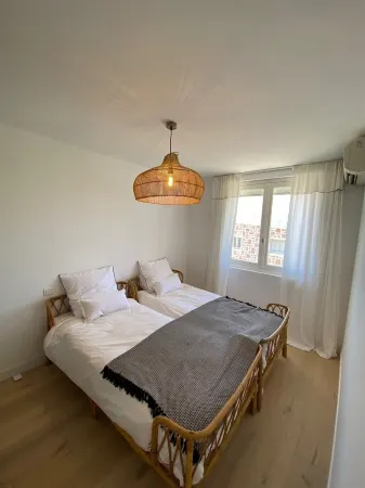 Appartement Luxe, 1ère Ligne sur la Plage, T3, Climatisé, Terrasse,plancha,wifi Отели в г. Палава-Ле-Фло