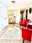 Beautiful 2BR 1BA - Atlanta's Best Location & Amenities 샌디 스프링스 호텔