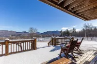 Beautiful New 5-bedroom Home Near Skiing, Hiking, Golf, Weddings, Lake, Foliage