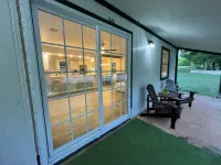 Peaceful creek-front cabin in the Ozark foothills, near historic Cherokee sites