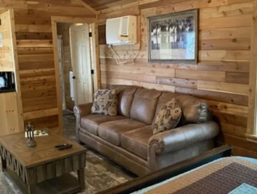 Crooked Creek Ranch Cabin 10