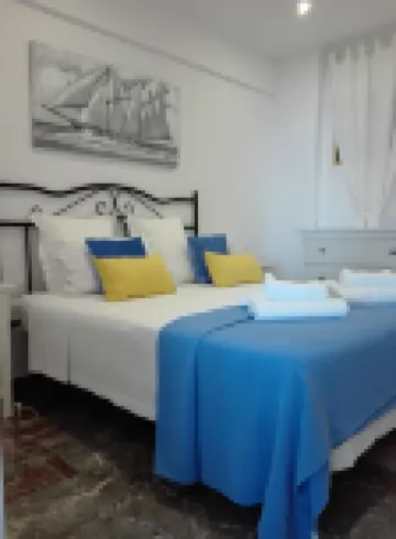 Apartment on the beachfront 10 meters from the beach