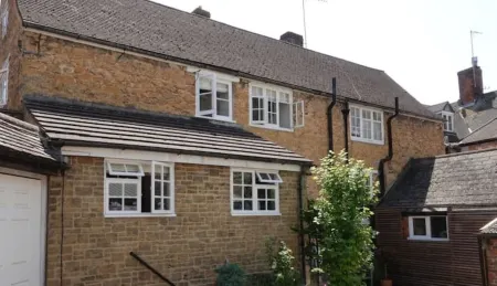 Yard House Cottage 1