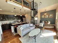 Welcome to The Yeti Hut! Hotels in Ravenna