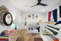 LaTexienda: Newly Renovated, Game Weekend, Firepit, Games