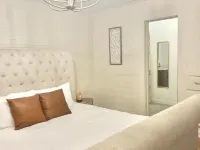 The Countryside Cottage Hotels in Gooding County