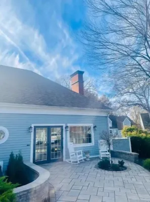 Cozy Villa Spa Retreat - Near Mohegan, Hot Tub, Pools, Sauna, Spa on Premise