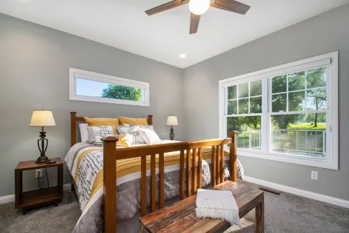 Great Location! Notre Dame few minute drive- Newer house- sleeps 12 Hotel a Clay Township